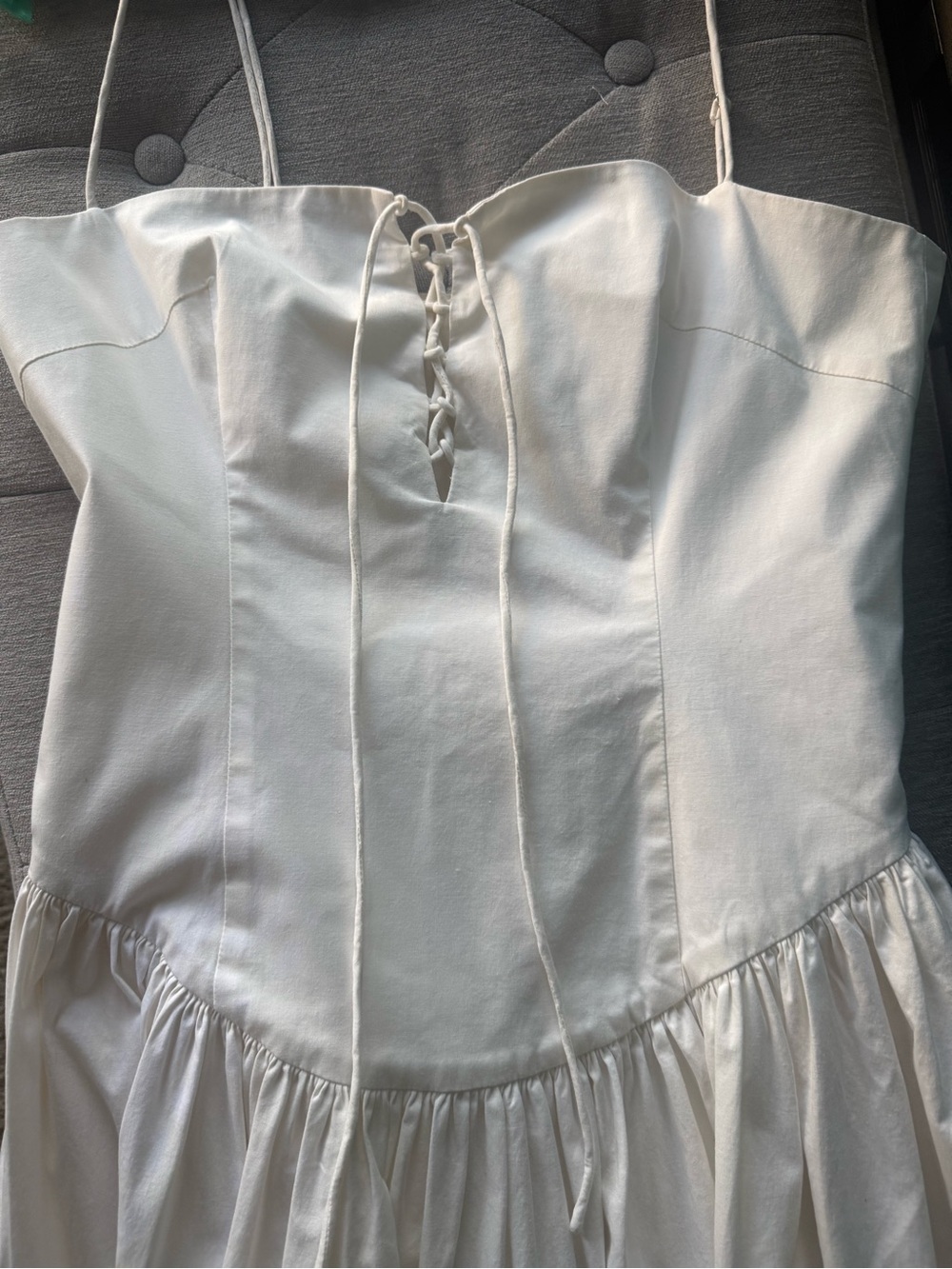 L’Acadamie Thierry Midi Dress in Ivory - Picture 9 of 12
